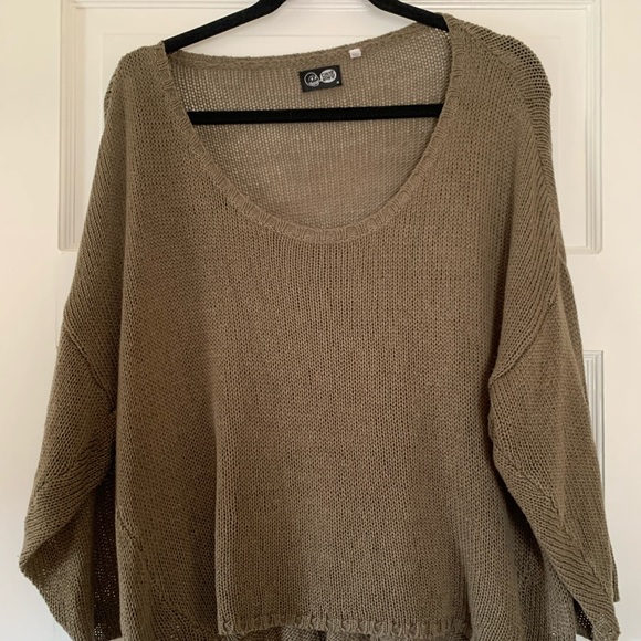 Cheap Monday Boxy Loose Sweater - Picture 4 of 8